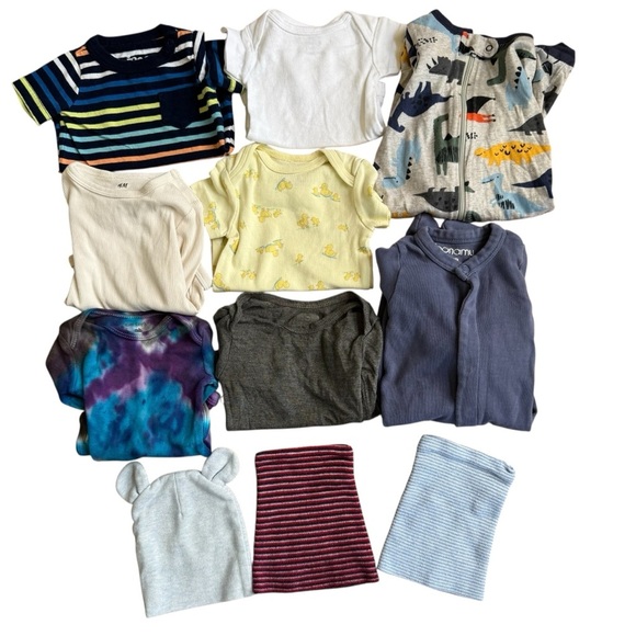 newborn Baby Boy Bundle Set 11PC Lot Footed Sleeper Onesie Short Long Sleeve NB - Picture 1 of 6